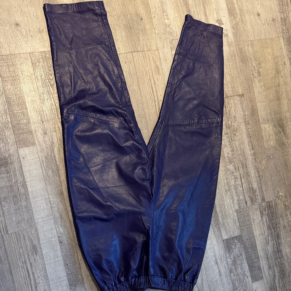 Elegant Women's Straight Leg Pants - Deep Blue